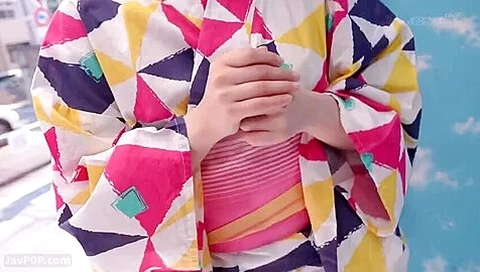 240329花火大会に行く子を捕まえたa2